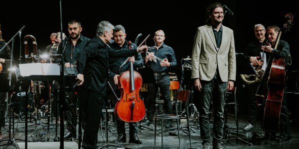 Uzdizanja, padanja, srastanja, meandriranja